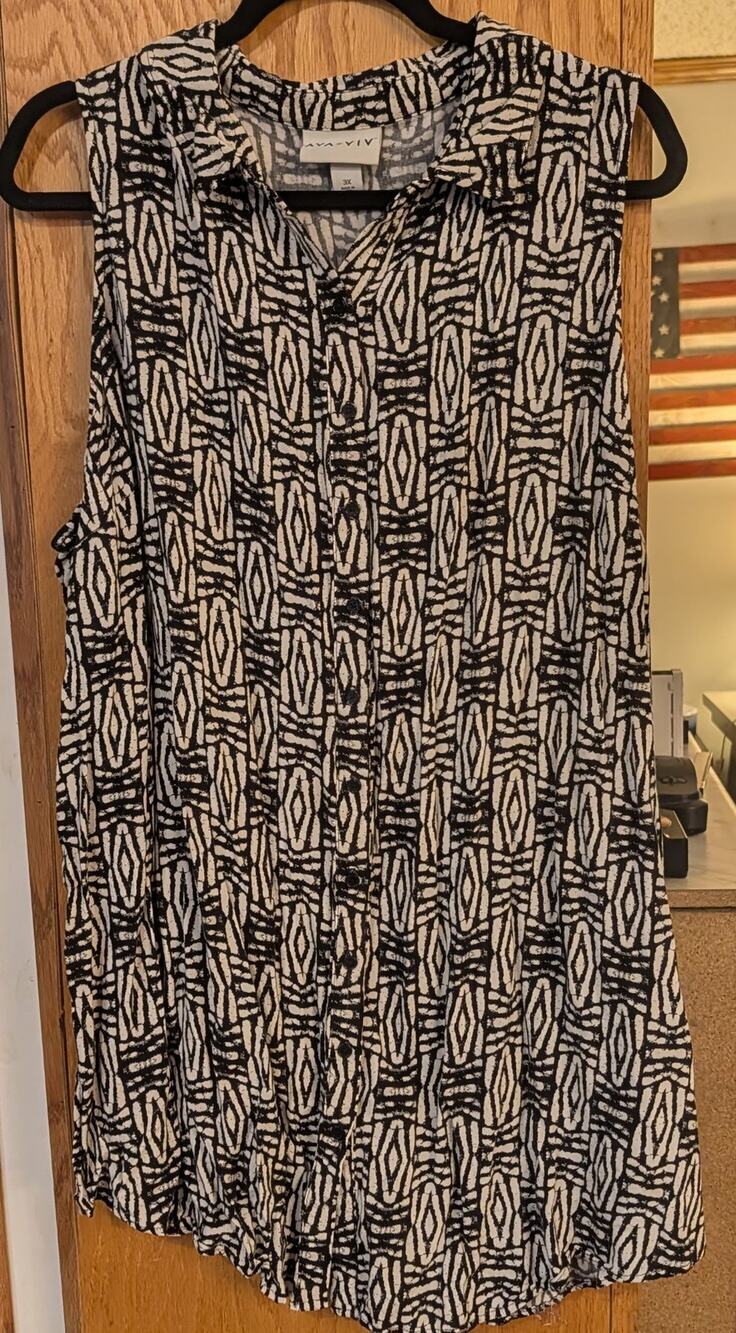 🏖️Women's 3X Ava and Viv Button Down Shirt